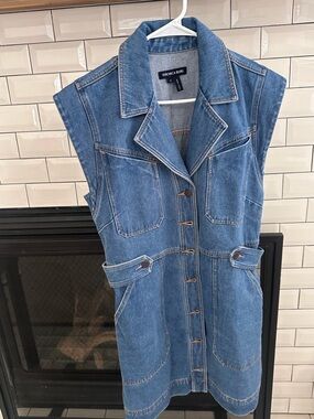 Veronica Beard Sleeveless Denim Shirt Dress in Medium Blue